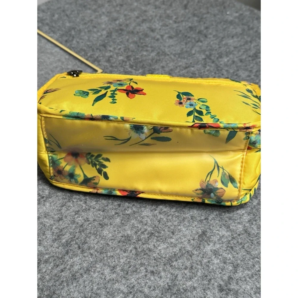 Lug Parasail Cosmetic Bag Case Flowers‎ Yellow